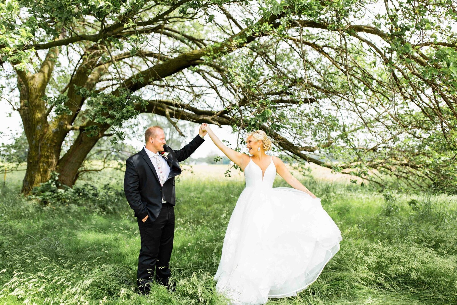 Zach & Kendall-Abigail Edmons-Fort Wayne Indiana Wedding Photographer-48