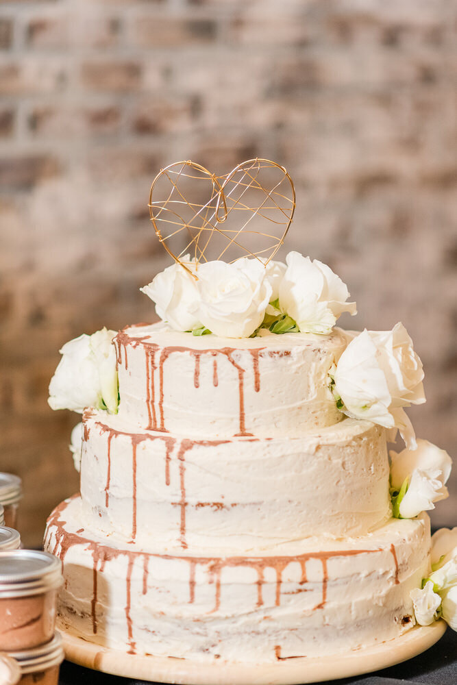 Kartchner-Caverns-Wedding-Old-Door-Shop-Reception-Christy-Hunter-Photography_036