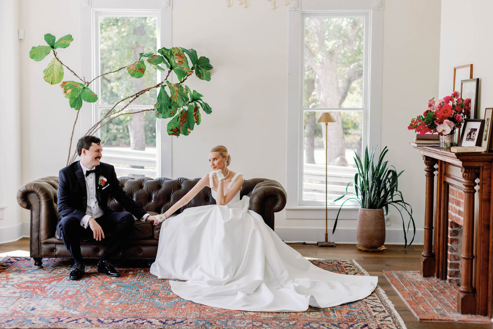 bride-and-groom-photos-at-the-grand-lady-texas-2