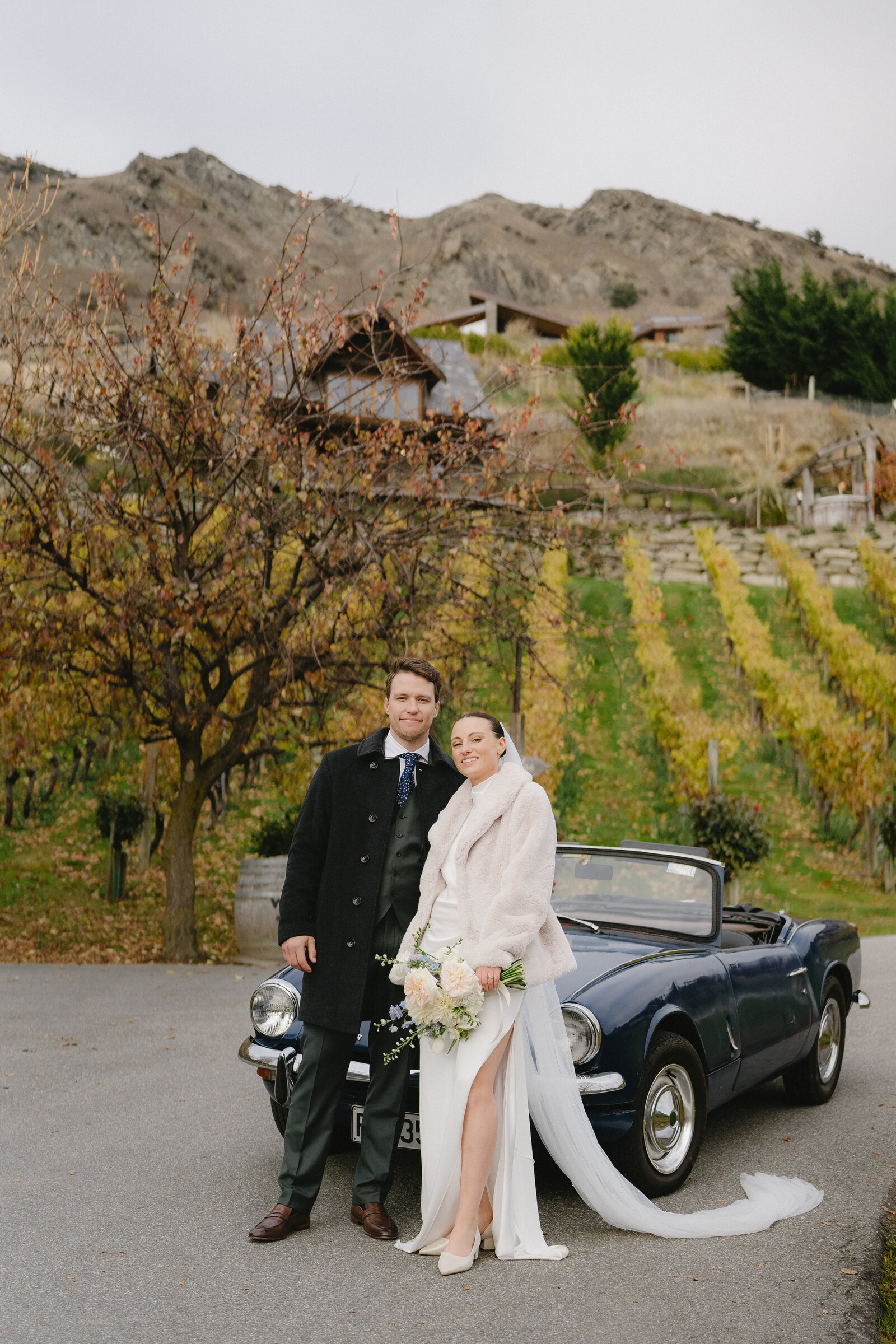 Melissa Clark Photography - Queenstown Wedding Photographer - Davina & Doug - Stoneridge & Reds Bar Wedding_-61
