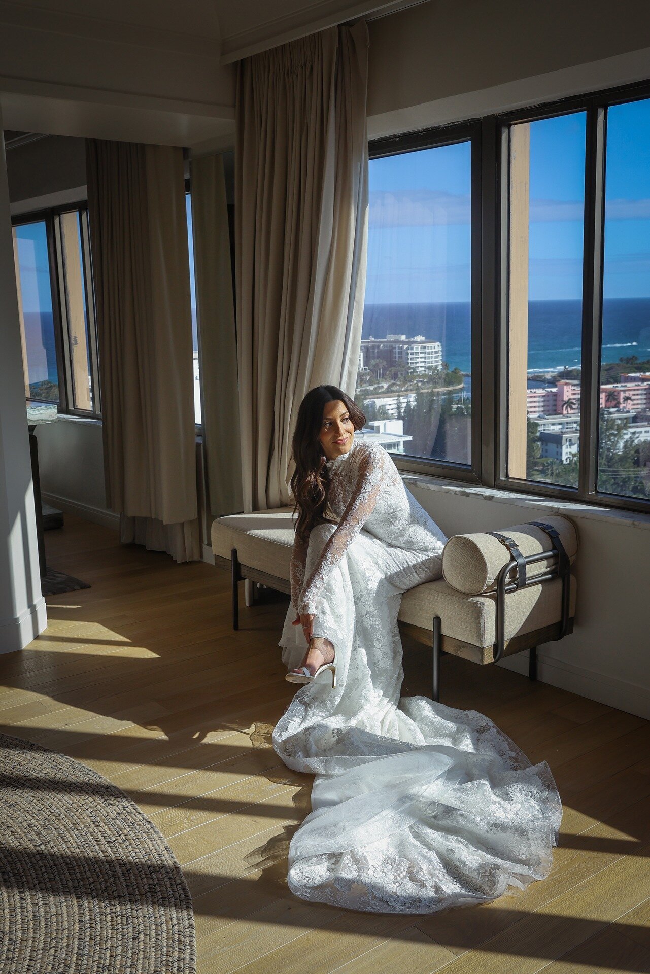 bride-getting-ready-the-boca-4