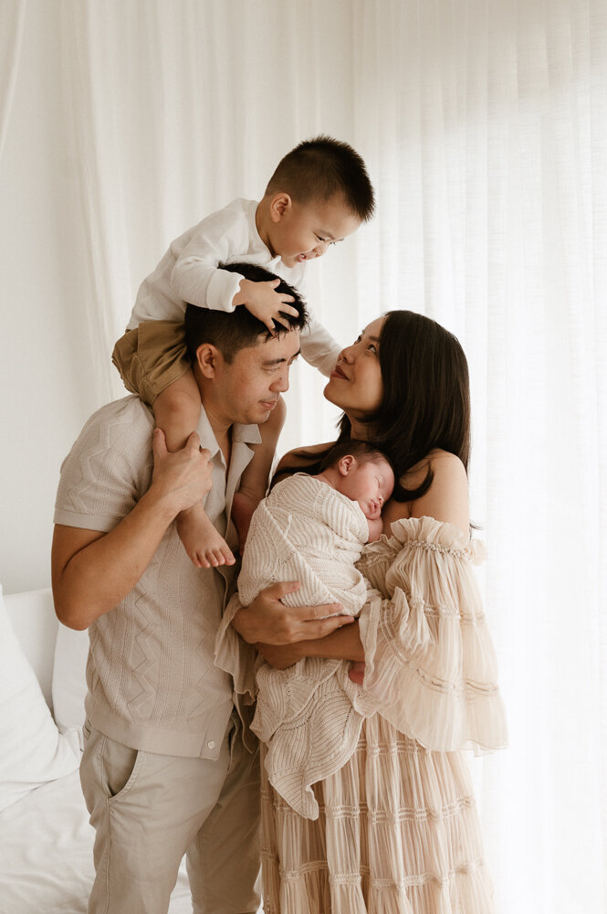 Natural newborn session sydney baby photography family photo-33