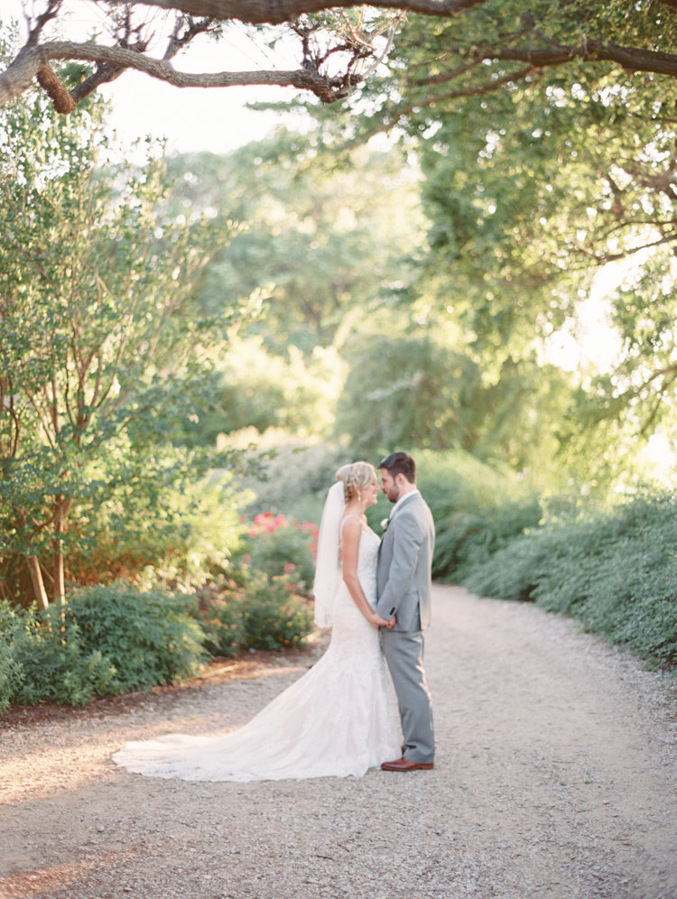 dallas_arboretum_wedding_film_photographer_ar (88 of 122)