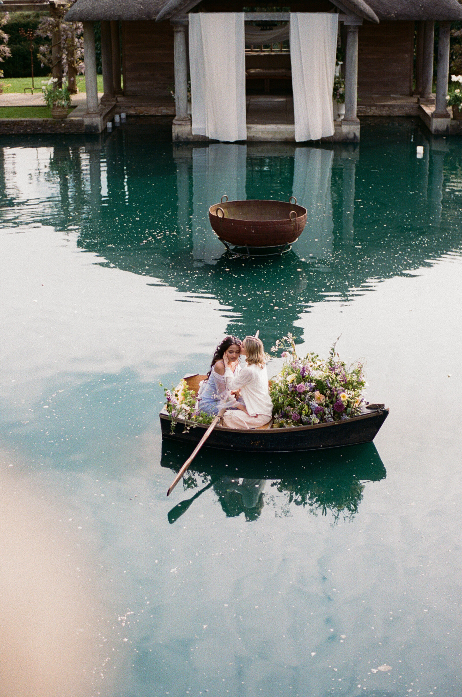 analogue 001 Wedding
