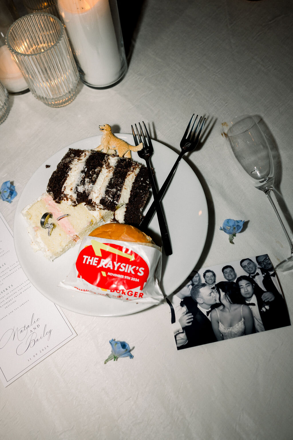 reception-details-cake-burgers-weddings-phoenix