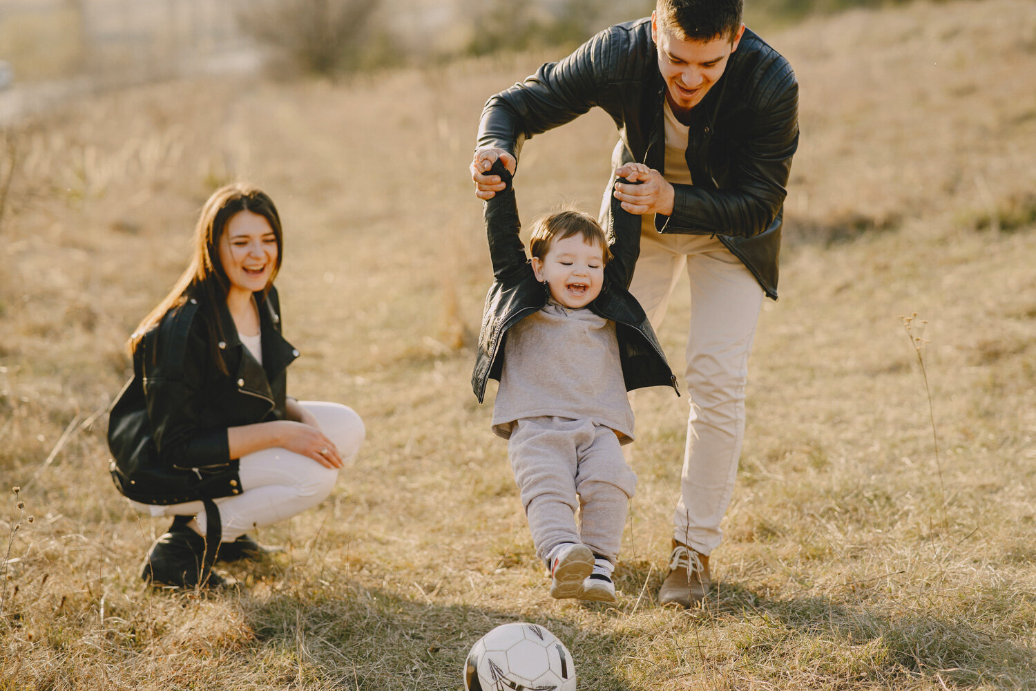 Family-Photographer-Template-Ainsley-Green-Template-120