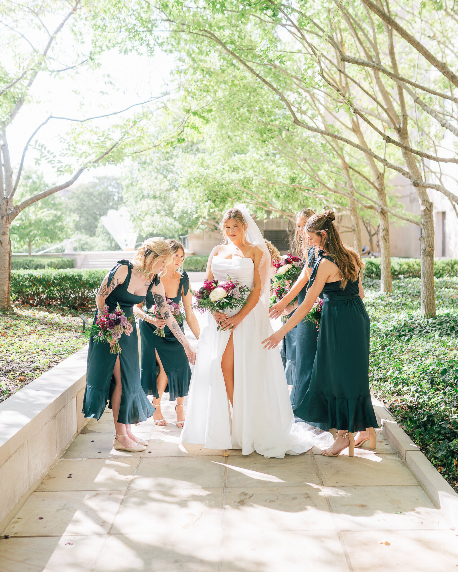 Corby Intercontinental Hotel Kansas City Wedding Plaza-116