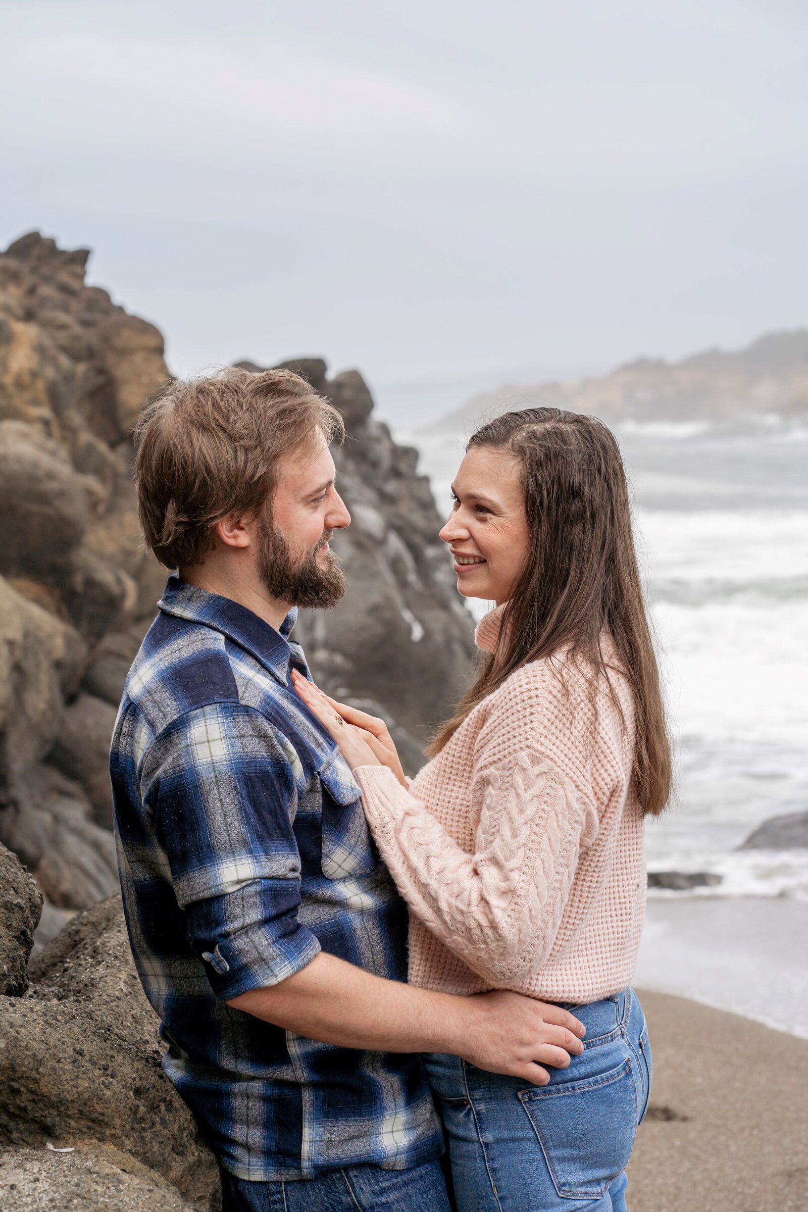 Engagement Photographer in Lincoln City Oregon 