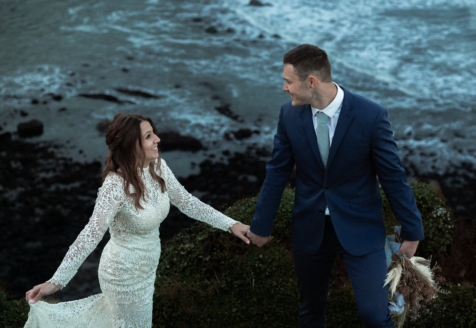 Oregon Coast Elopement Photography by Kollar – Arizona’s Premier Elopement Photographer