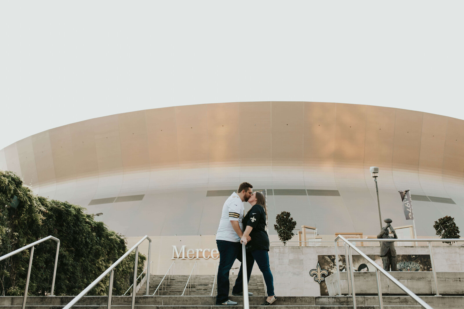 superdome-new-orleans-engagement-photo-19