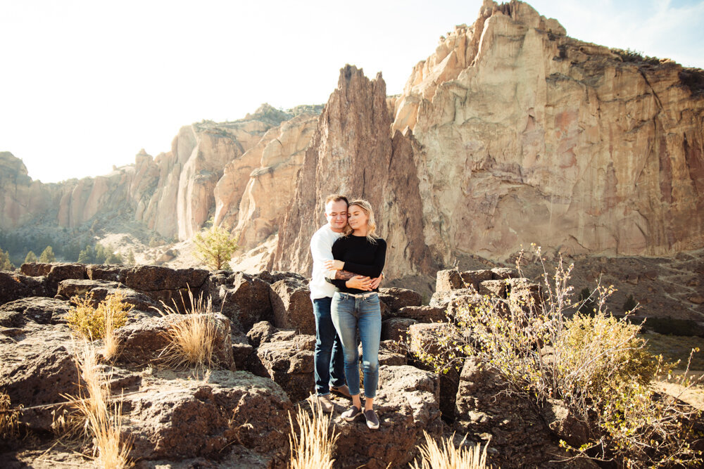 smith rock engagement photos_21