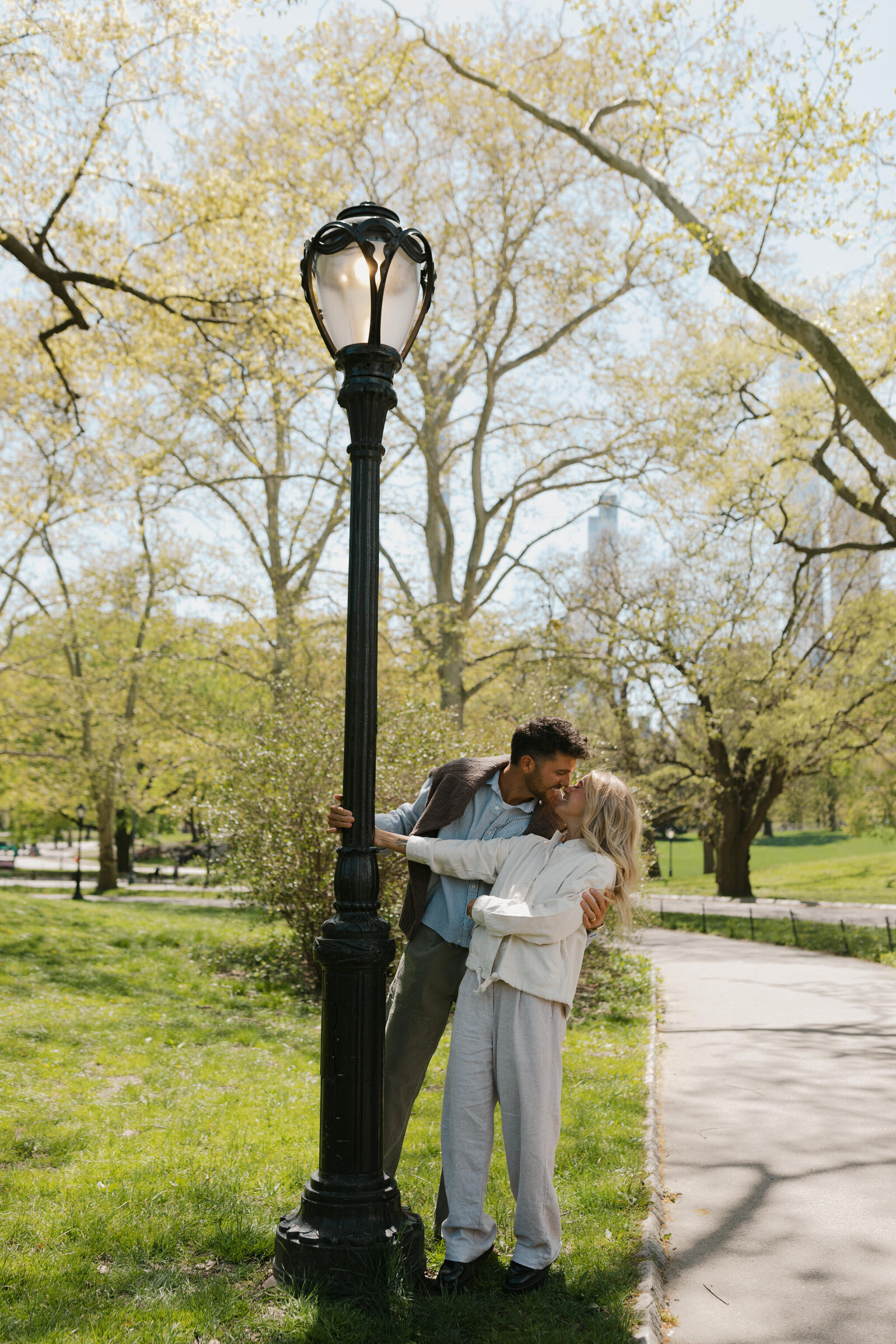 Lindsey-Roman-Photography-NYC-Couples-Session-74