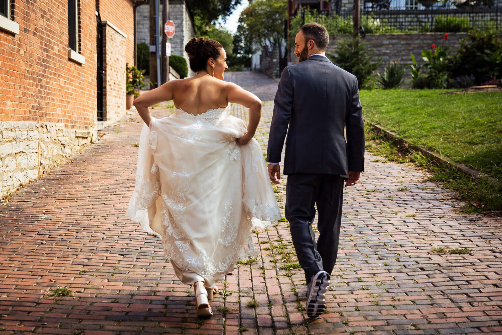 covington-bride-groom-wedding-walk