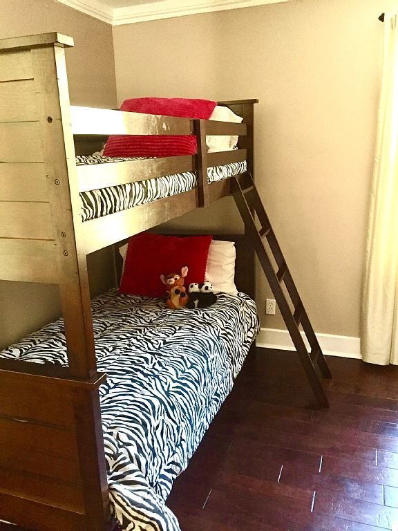 bunk room