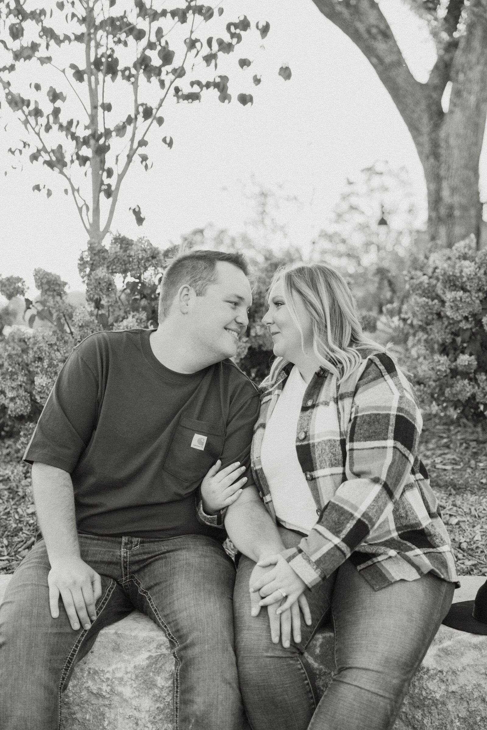 SHELBY_AND_RILEY_ENGAGEMENT_PHOTOS-112