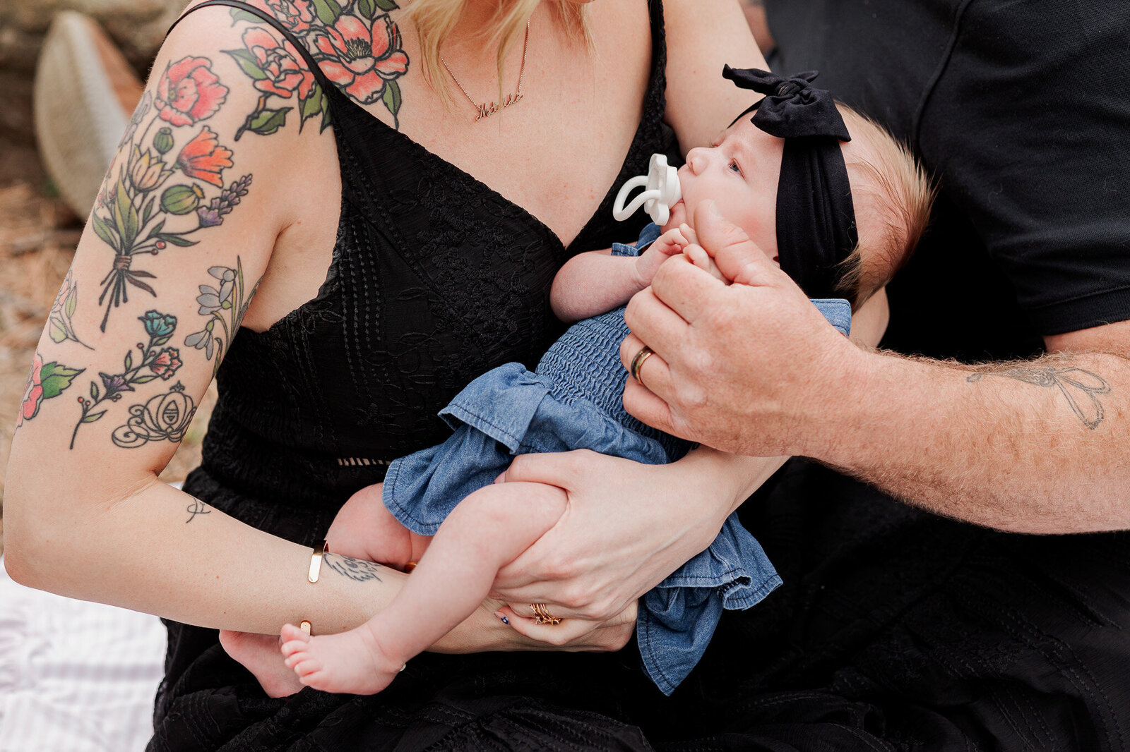 outside-newborn-family-photography-tulsa-oklahoma