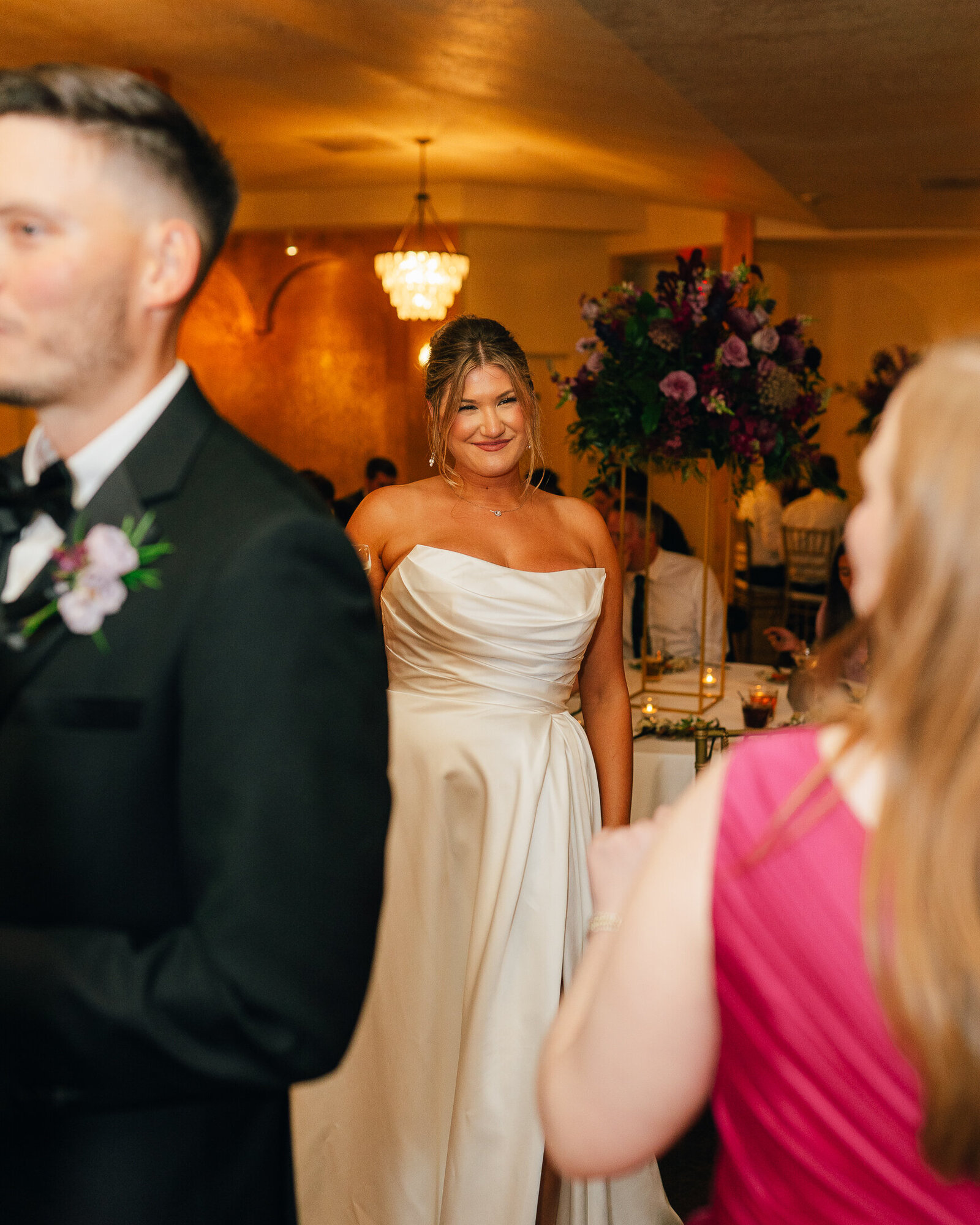 Corby Intercontinental Hotel Kansas City Wedding Plaza-205