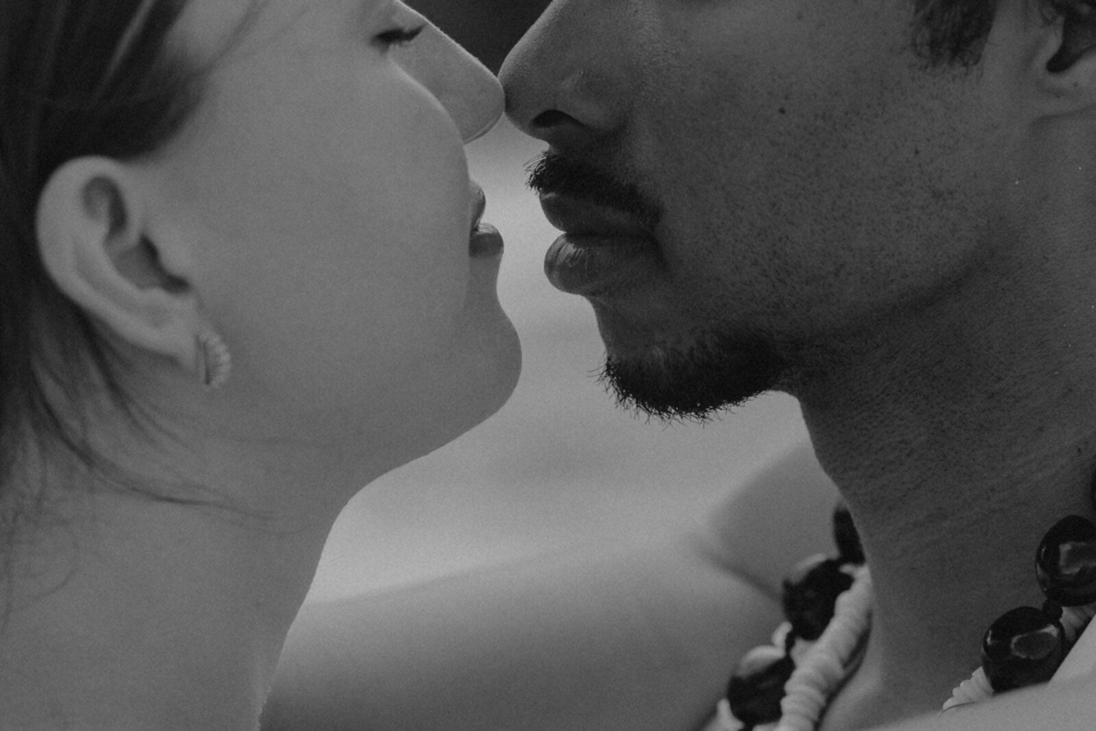 Cassie Beth Photography is a Hawaii Wedding Photographer