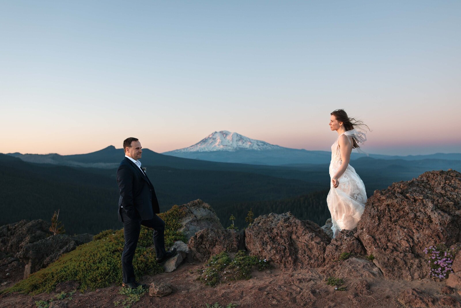 fire_lookout_elopement_3