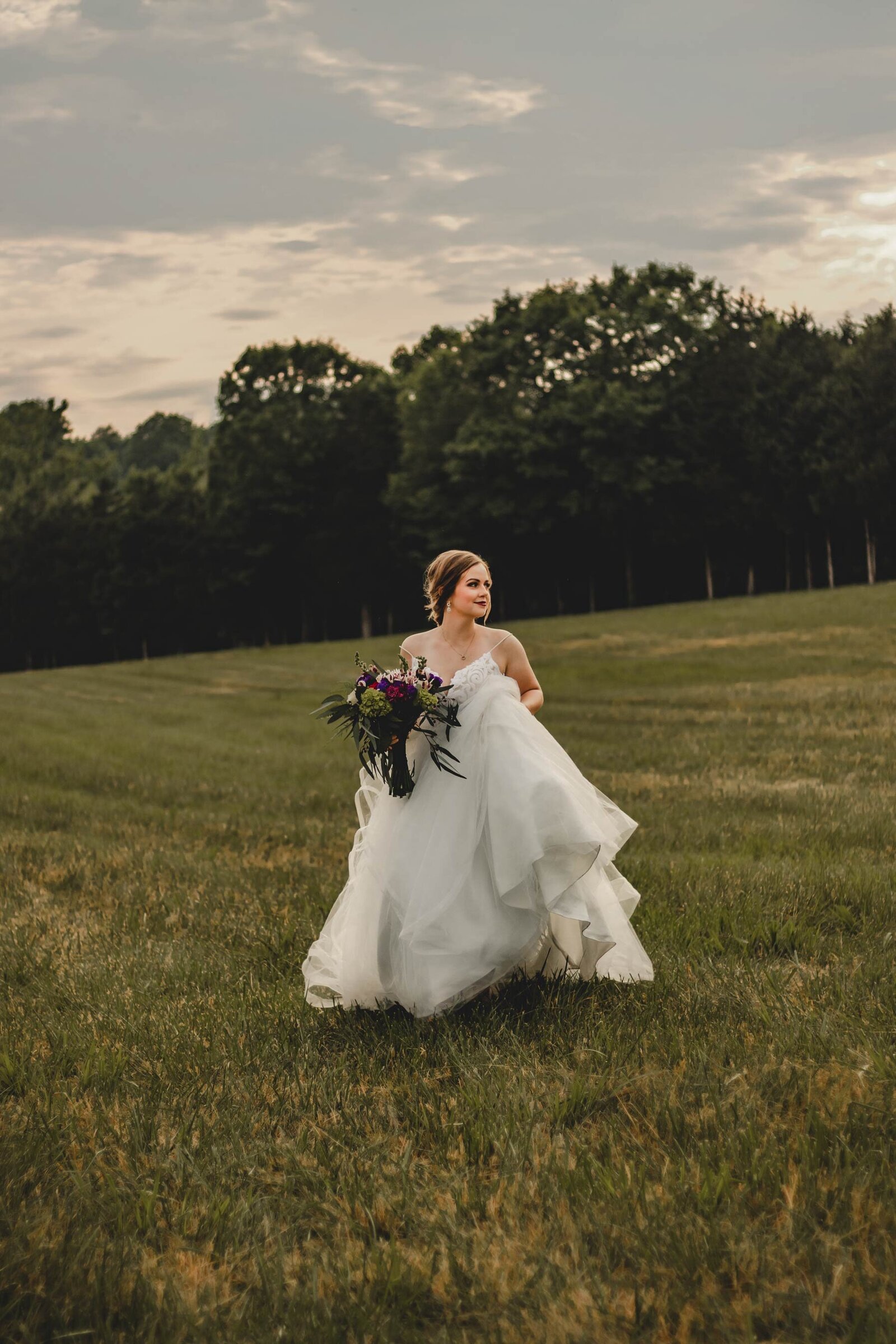 bridal-portrait-meadow