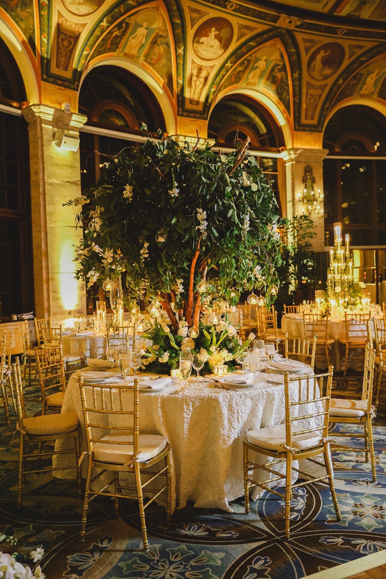 reception-details-the-breakers-2