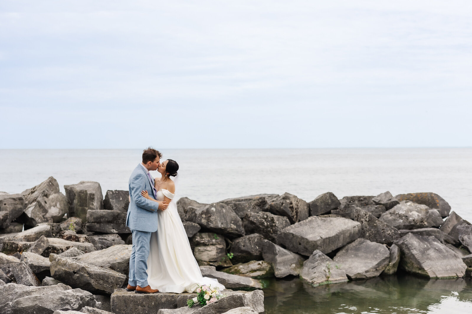 elora-mill-wedding-photographers