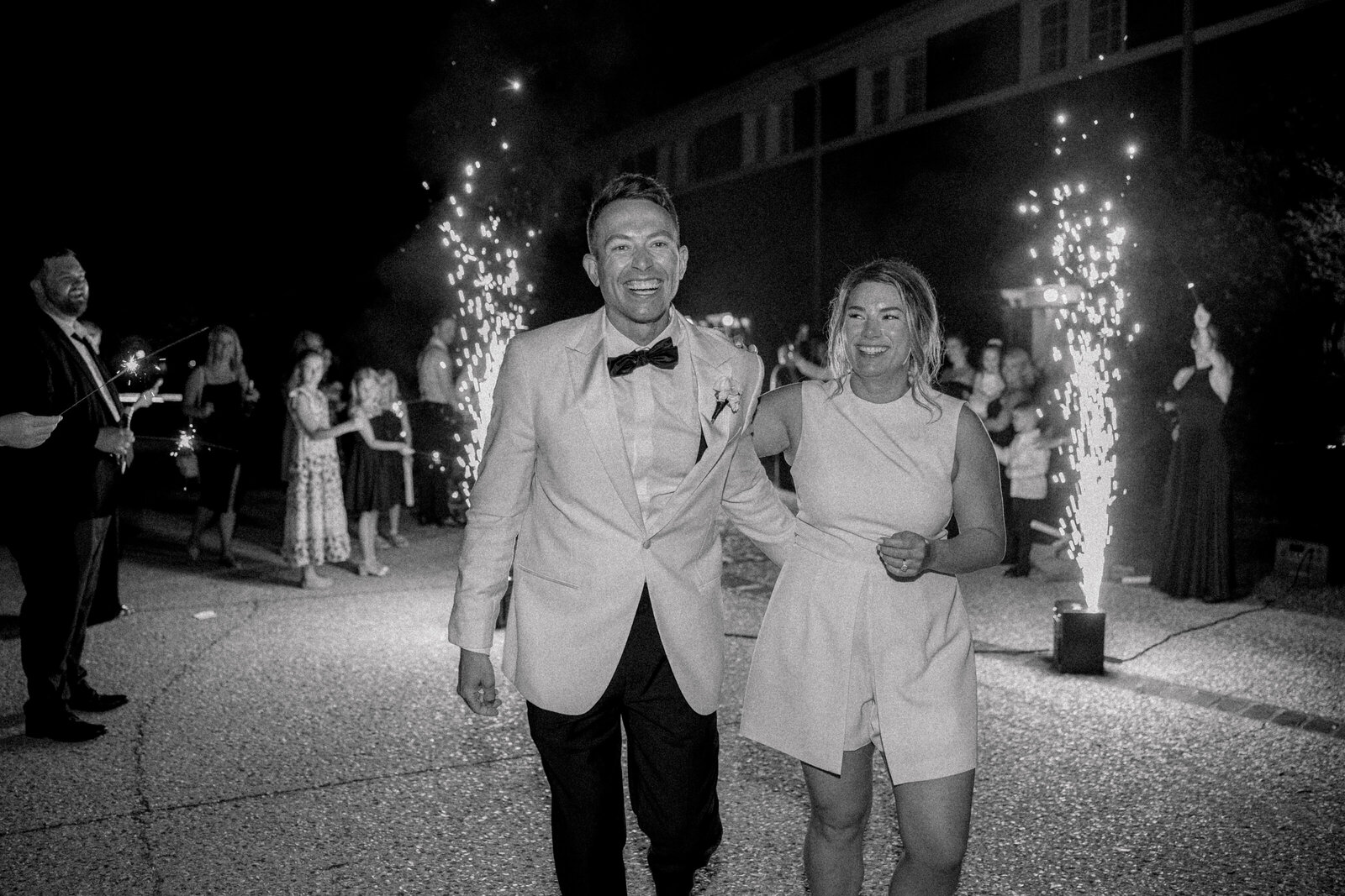 6-20-kailey-michael-rehearsal-Darian-Reilly-photogaphy-intimate-destination-wedding-photographer-139