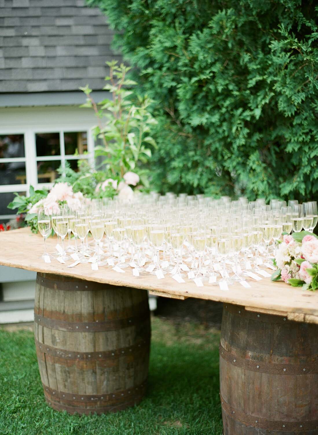 SARATOGA-SPRINGS-POLO-CLUB-WEDDING-BY-MATTHEW-MOORE-00426