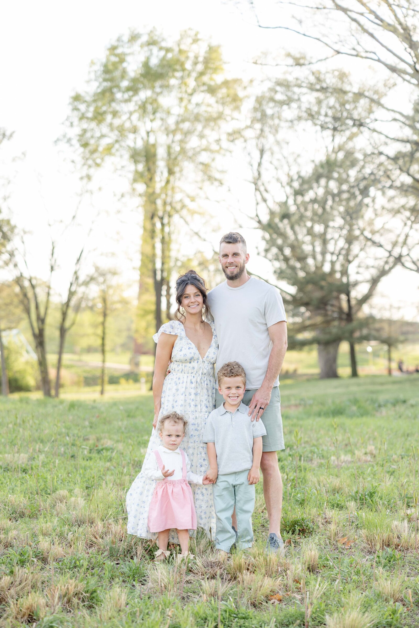 Raliegh-NC-spring-Mini-Session-Magnolia-and-Grace-Photography-Co-HeatherS# (1)