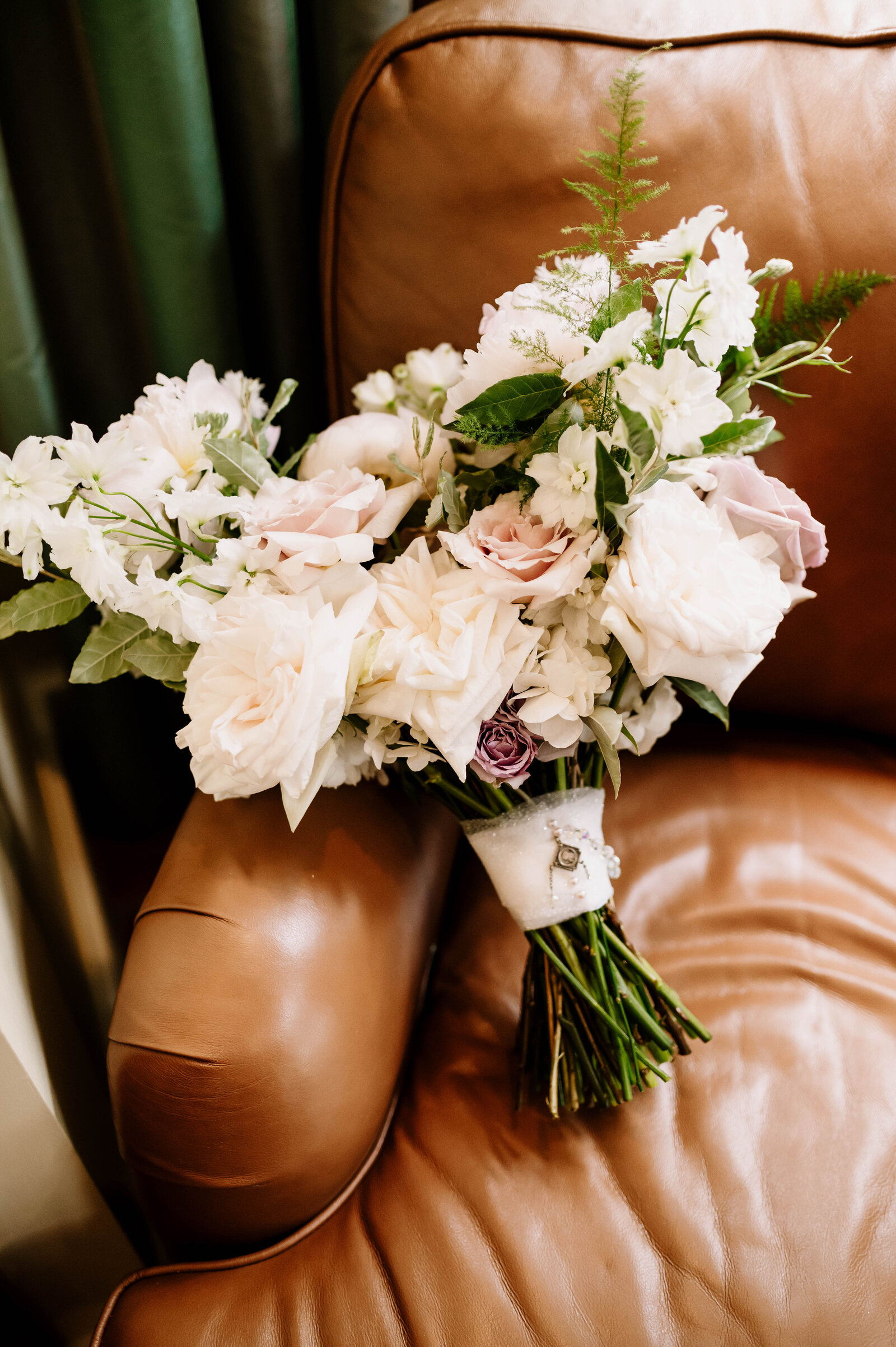 wedding flower details during wedding day