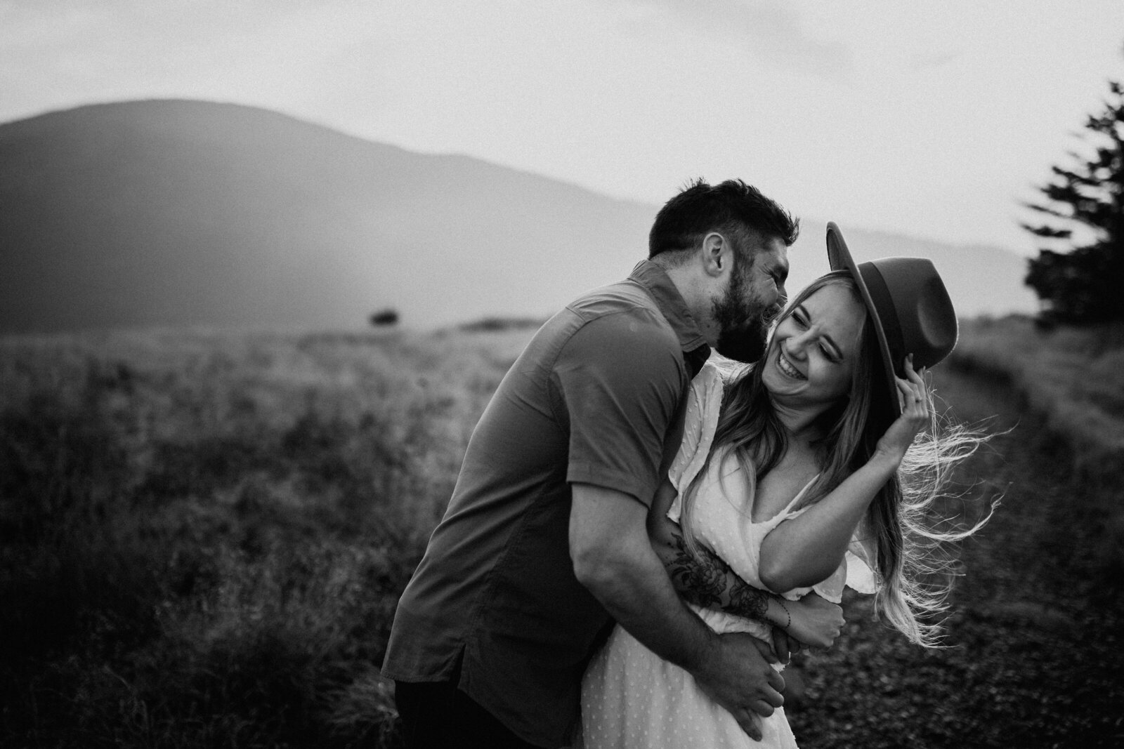 roan-mountain-east-tennessee-engagement-elopement-wedding-photographer-06