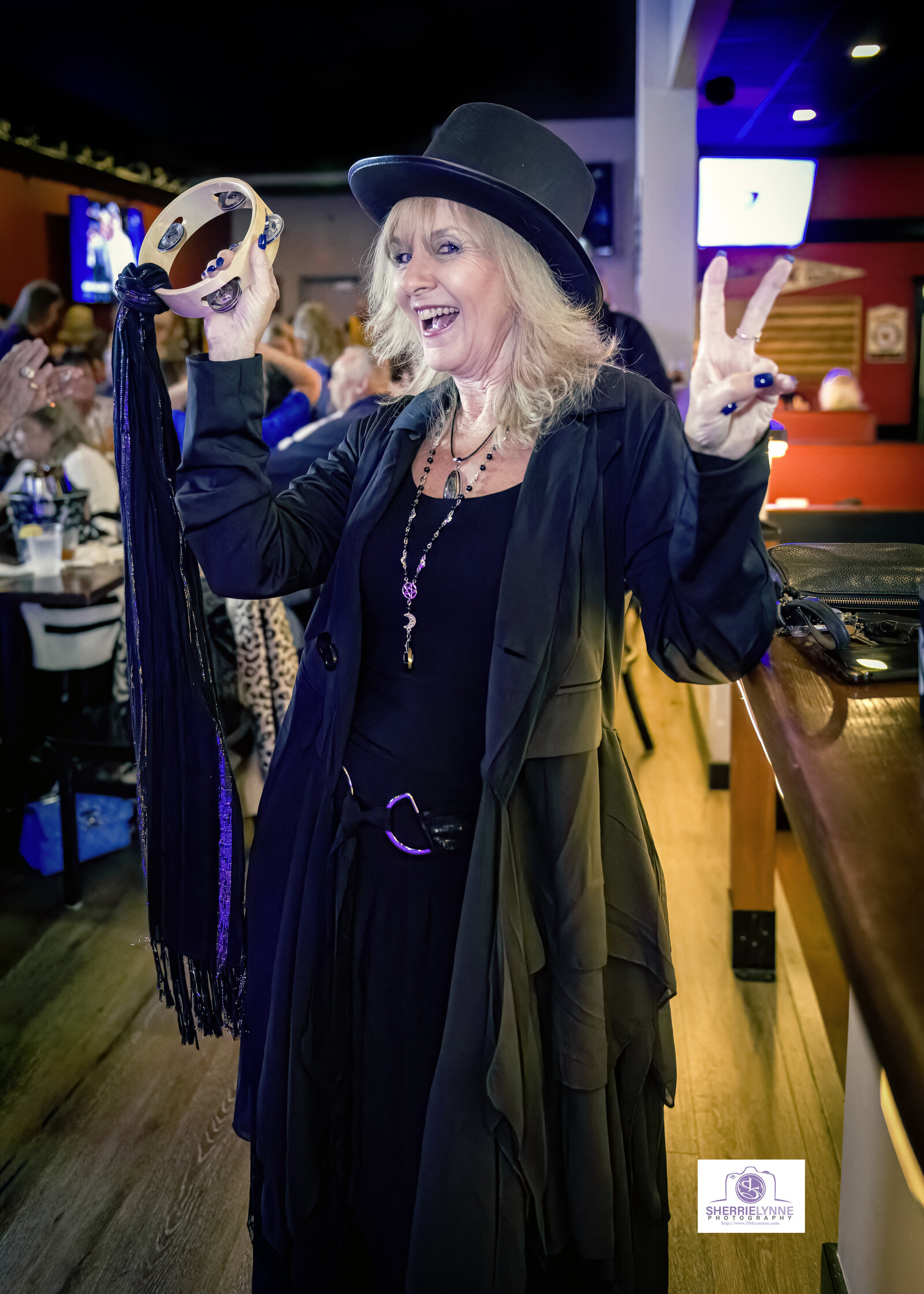 DSC_2480-Fizz Fans copy