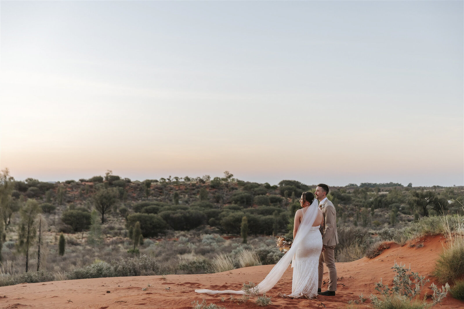 Uluru elopement by Melbourne wedding photographer Ada and Ivy