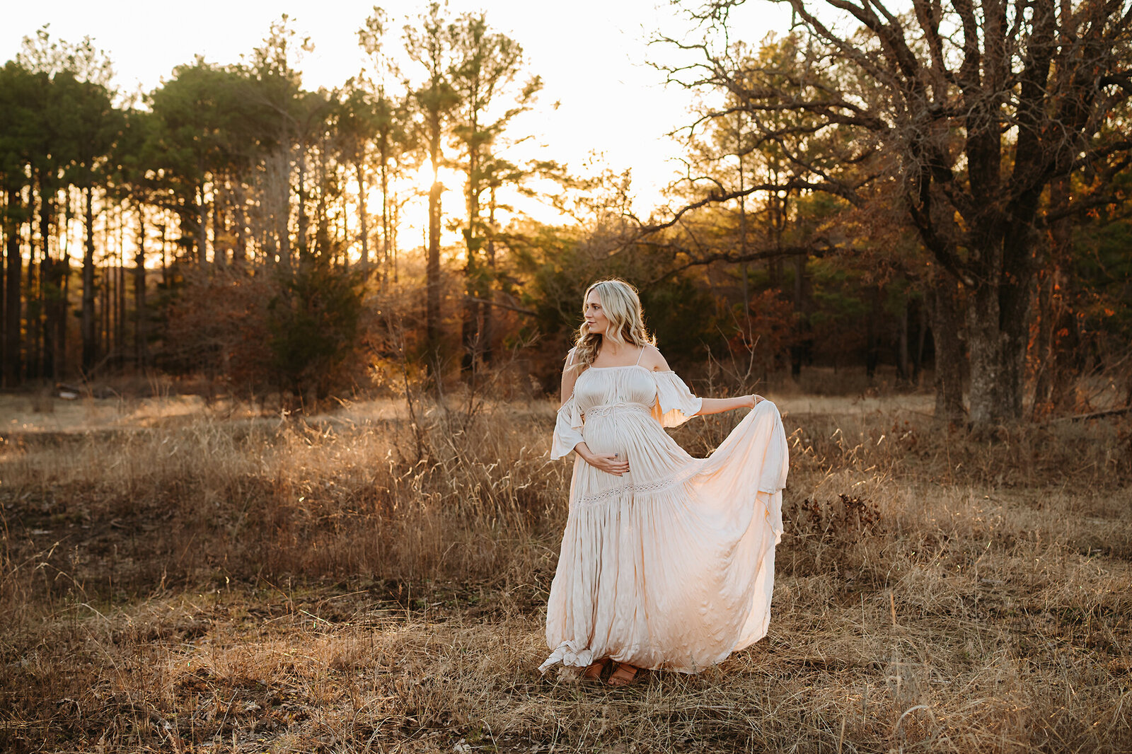 fort-worth-texas-photographer-maternity-outdoor-session (13)