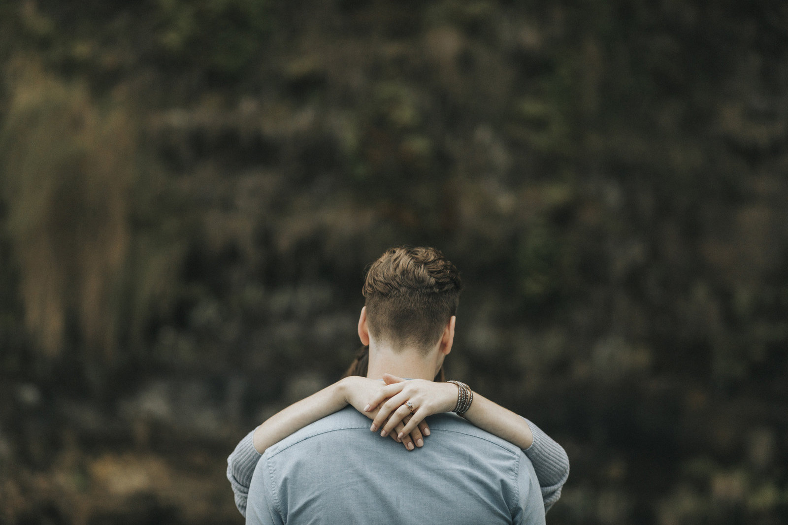 china-beach-engagement-photography