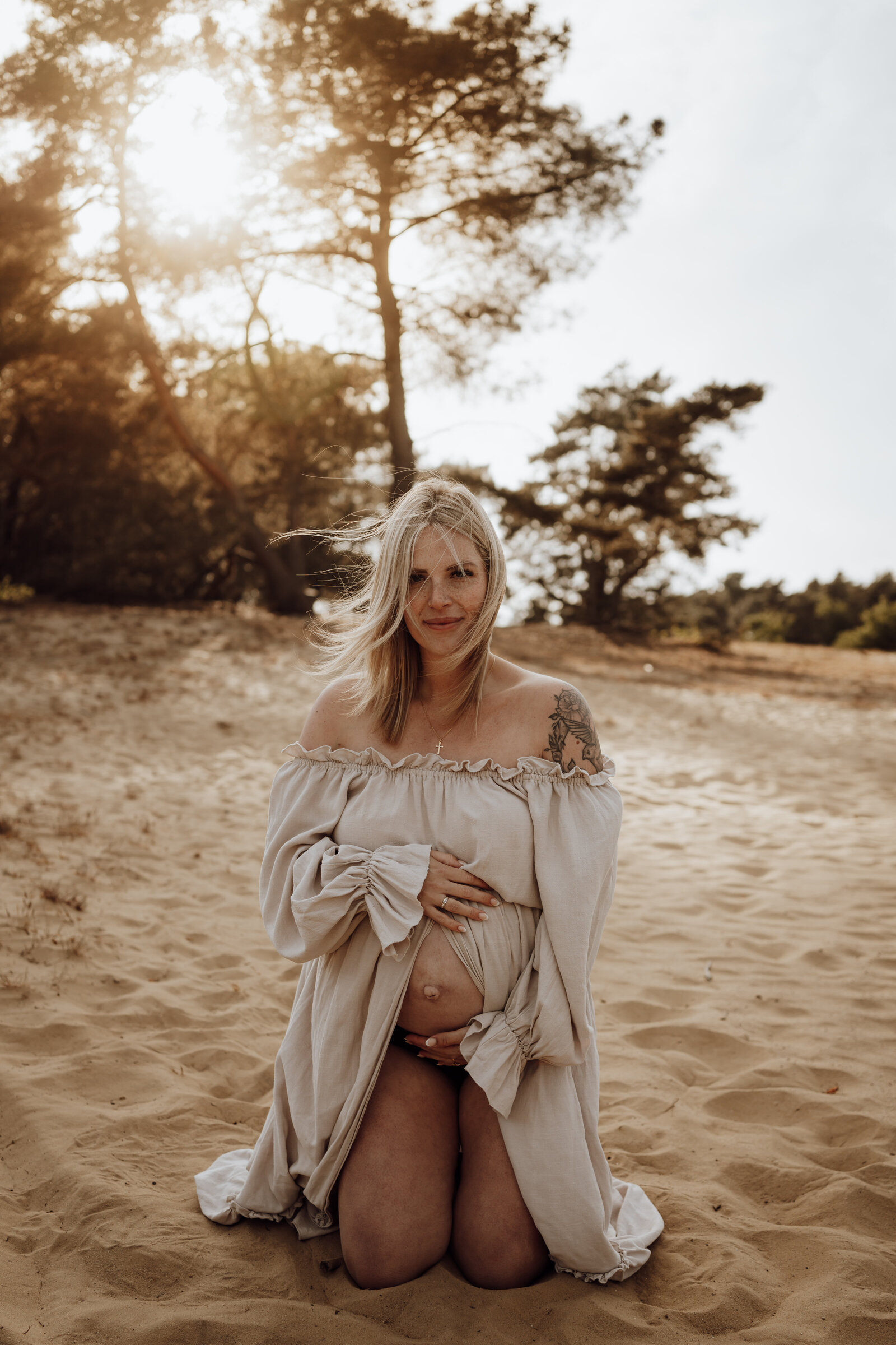 golden hour zwangerschapsfotoshoot, zwangerschapsshoot