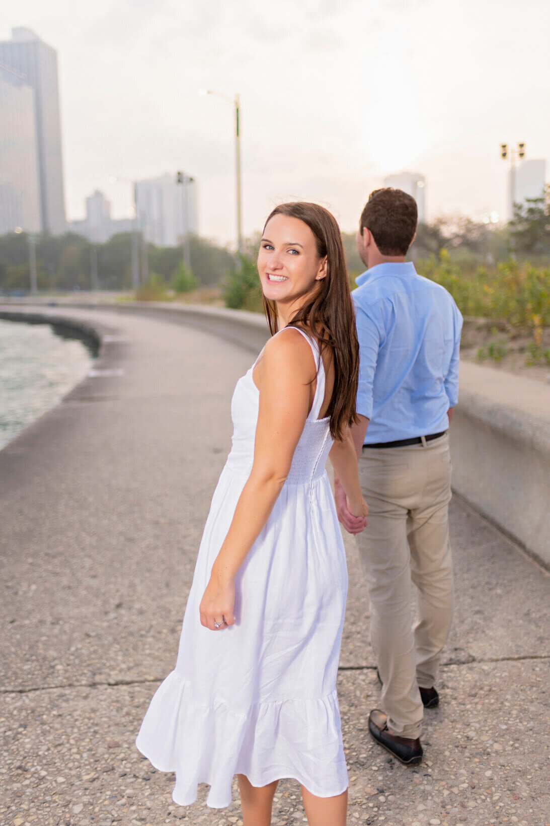 Downtown-Chicago-Engagement-Photos-91