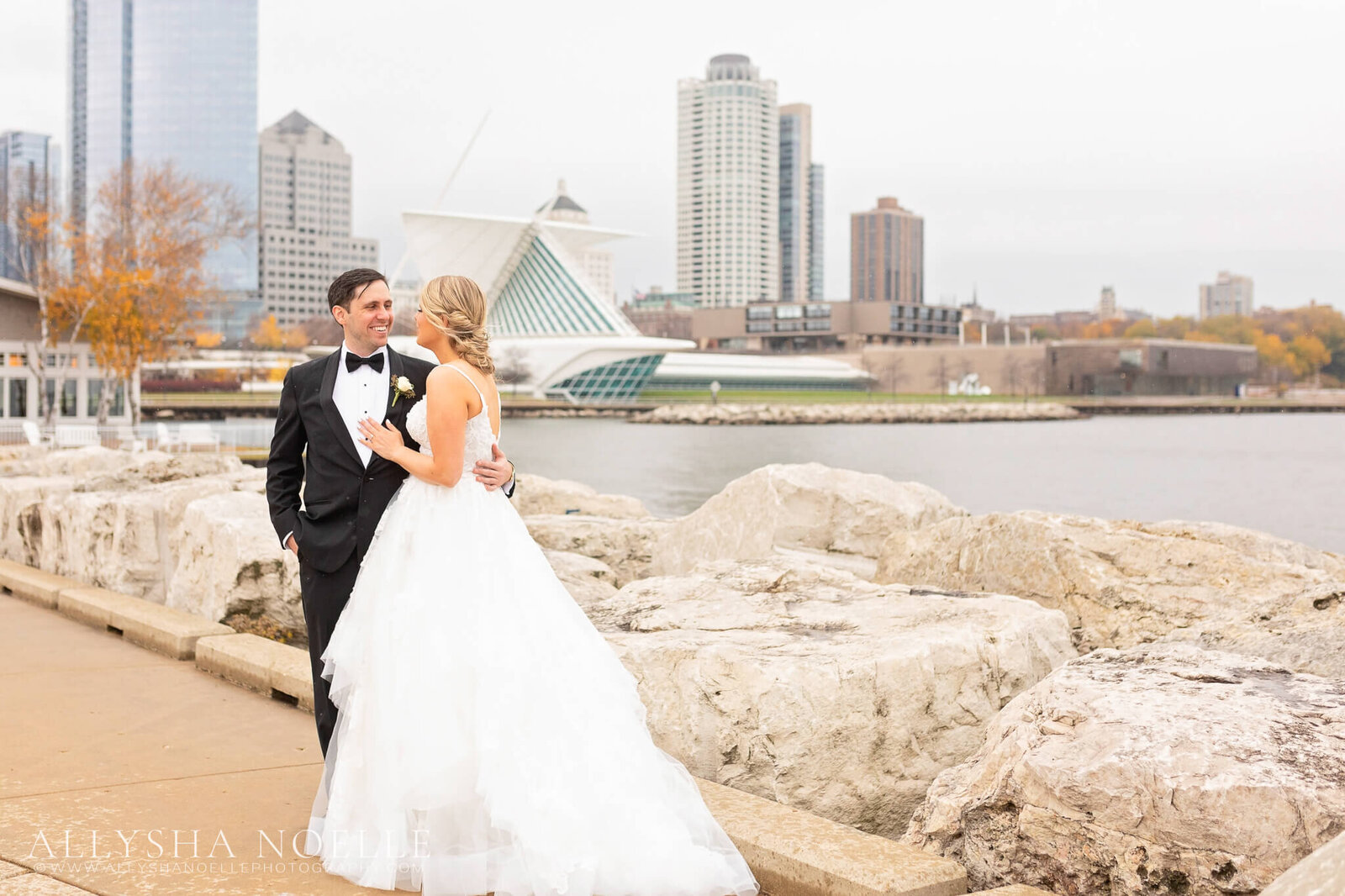 Wedding-at-The-Factory-on-Barclay-in-Milwaukee-0194