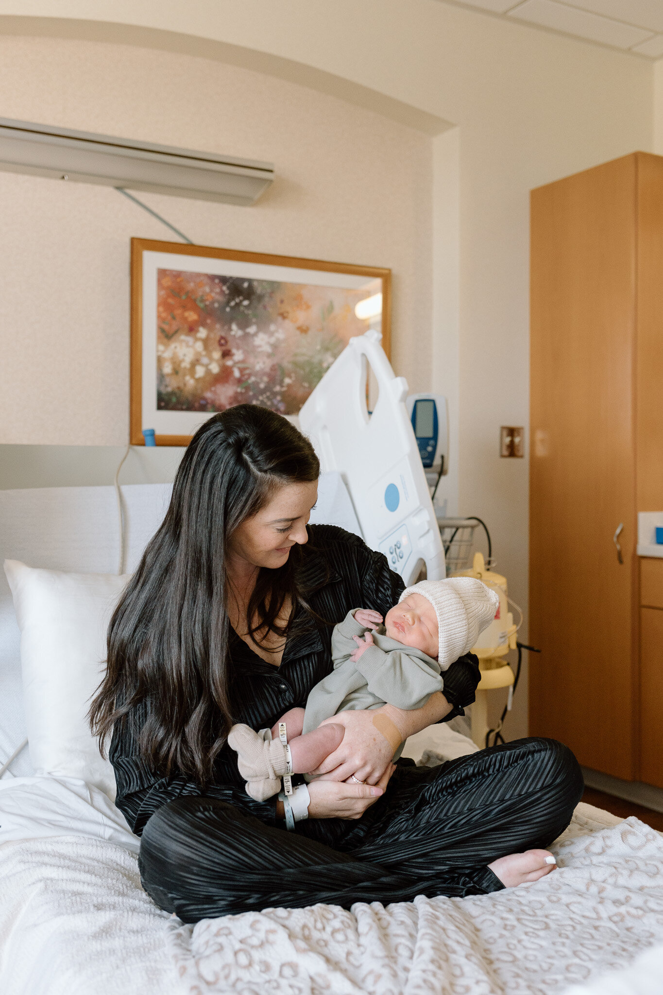 fresh-48-newborn-hospital-photography (4)