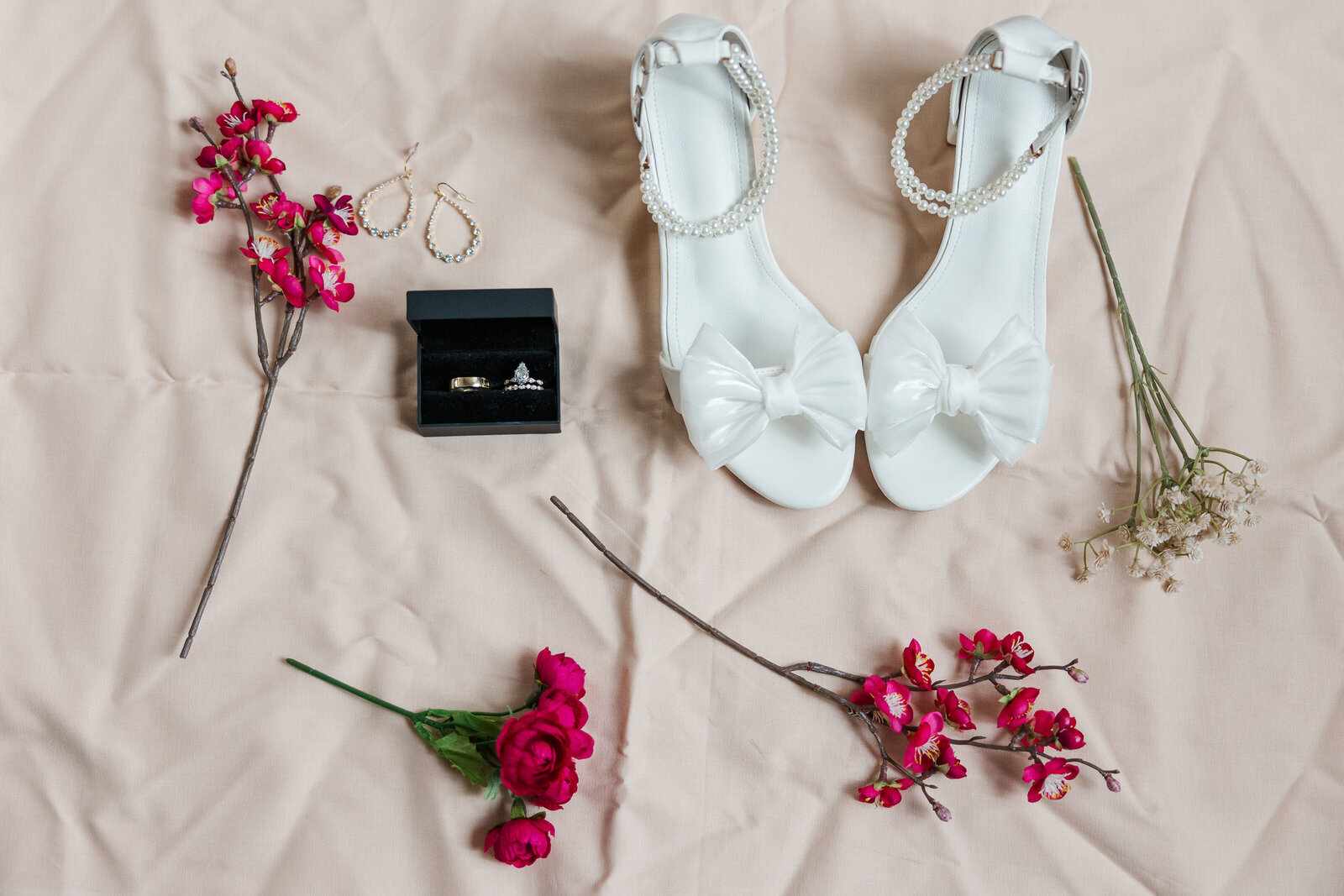 Bride's accessories flat lay photography