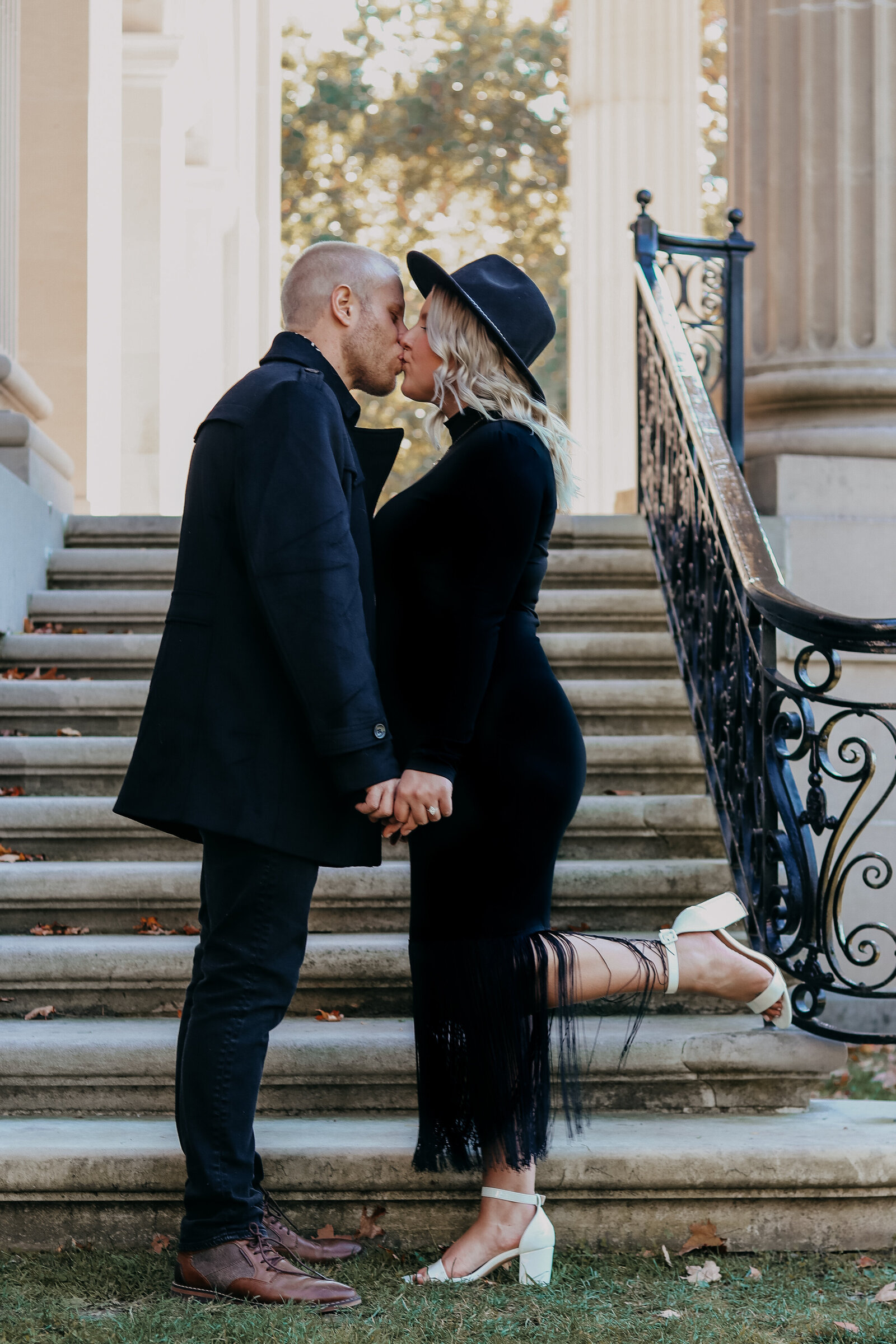Engagment-Photos-Fall-Vanderbilt-Mansion-Love-to-Lens-Photography-(125)