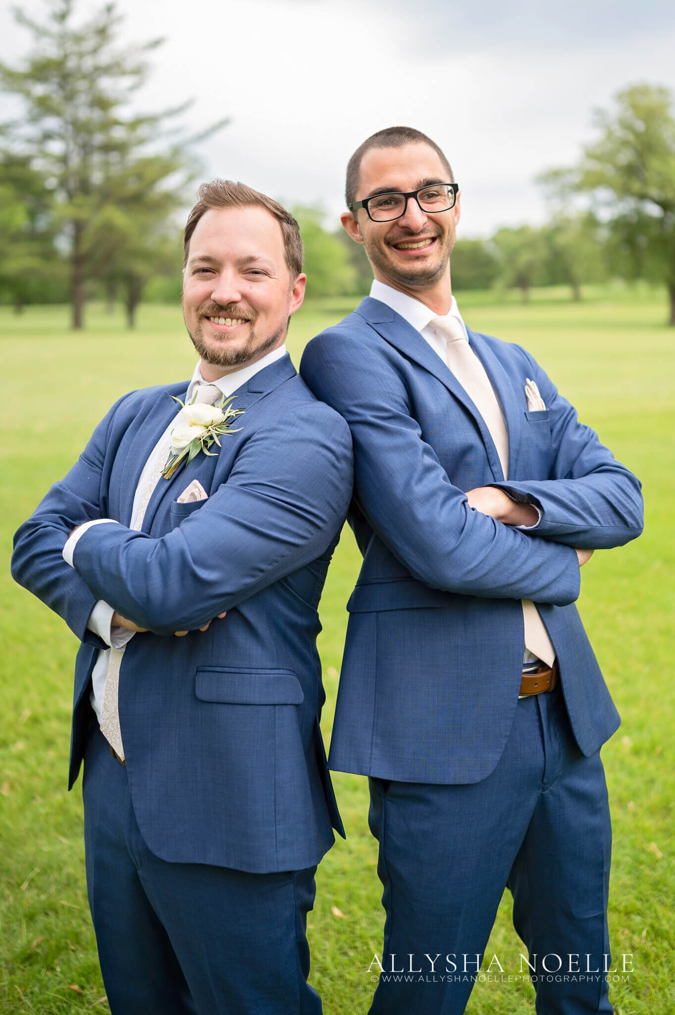 Wedding-at-River-Club-of-Mequon-291