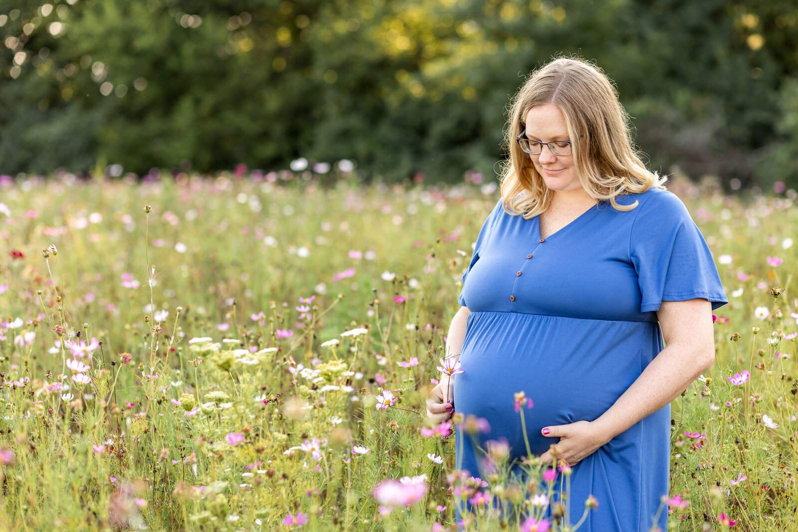 outdoor-maternity-photography-session-Middle-Spring-Farm-Frankfort-KY-photographer-2