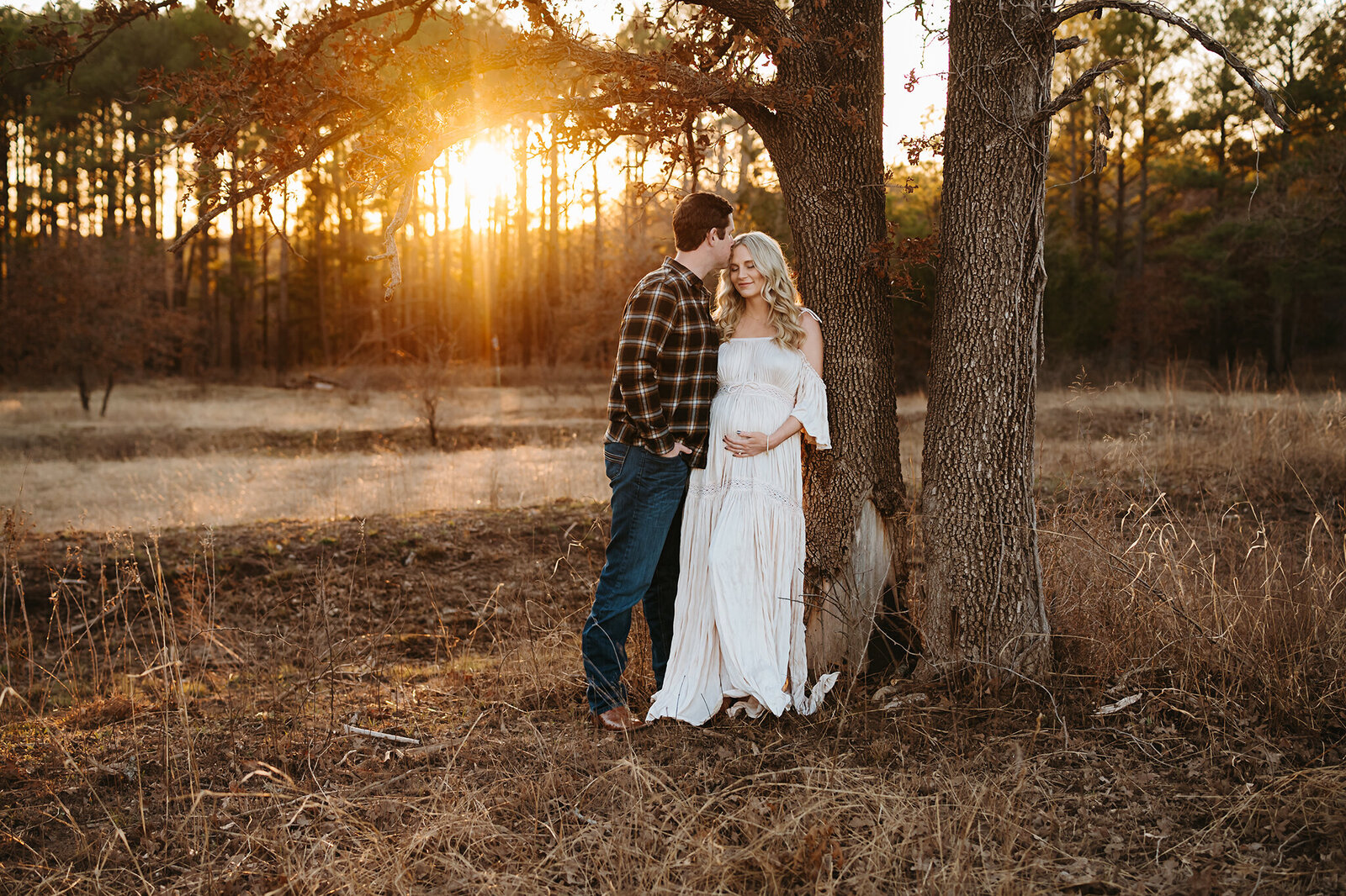 fort-worth-texas-photographer-maternity-outdoor-session (14)