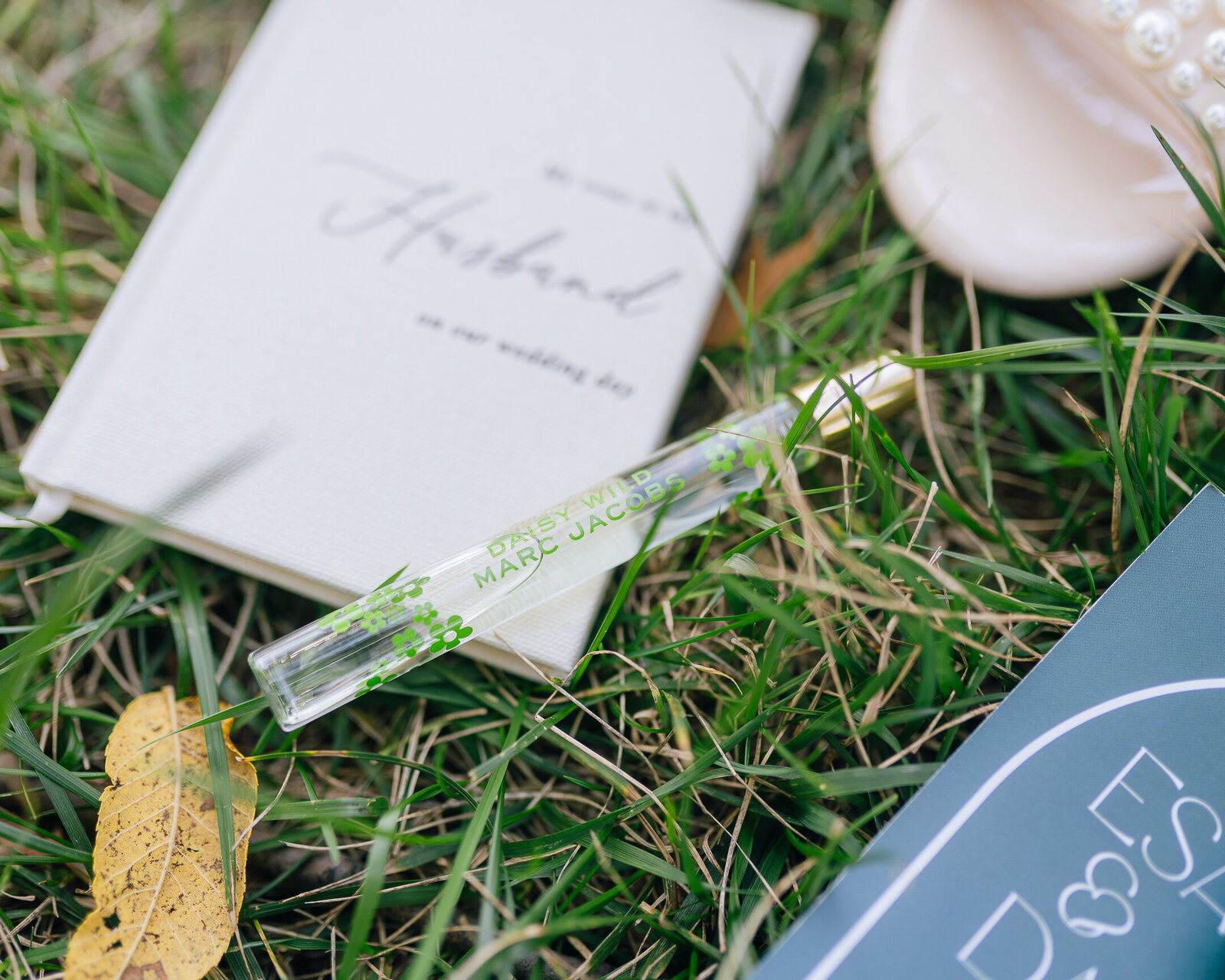 Saenz The Farmhouse KC Event Venue Wedding2
