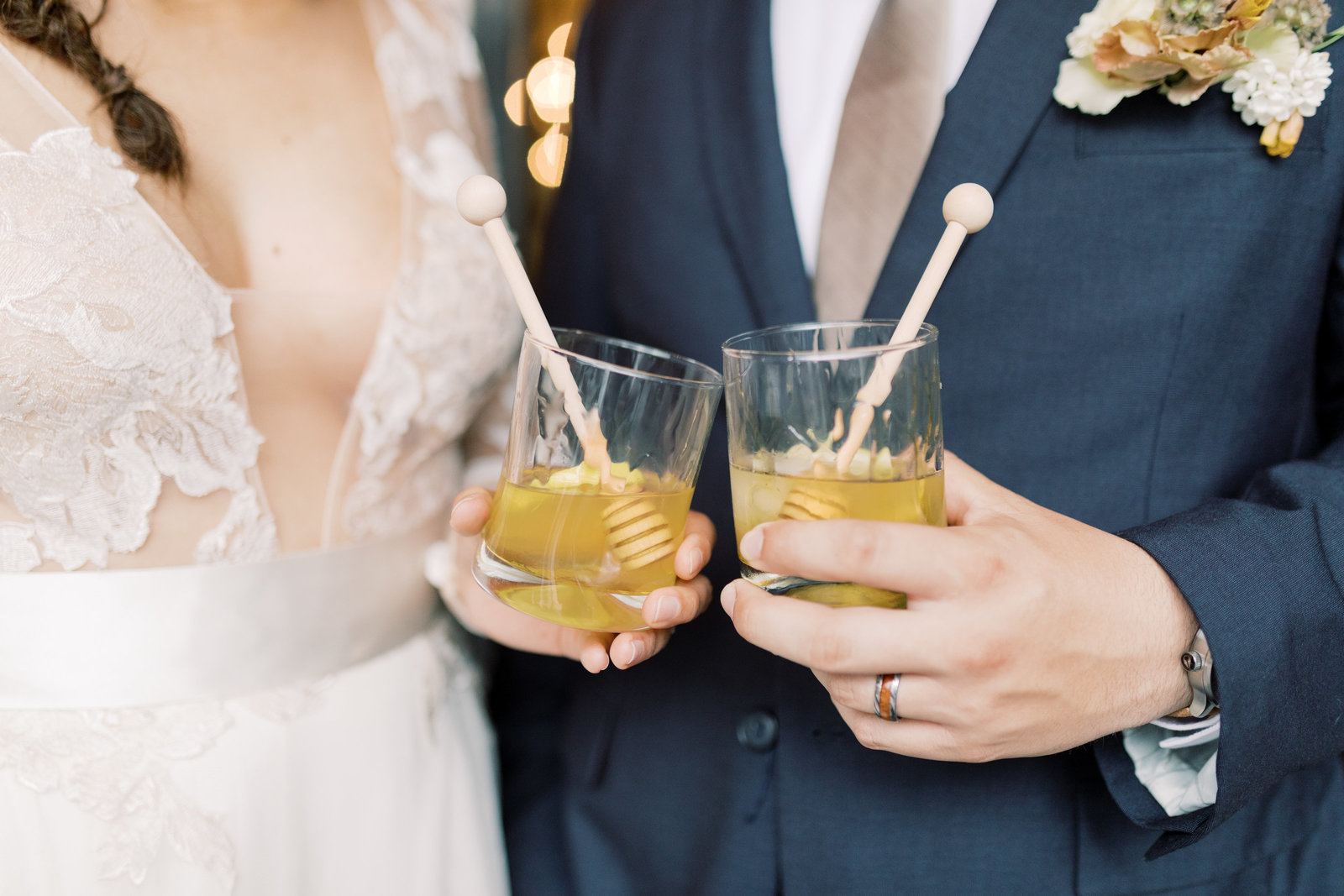 bourbonandhoneyAKP-3516