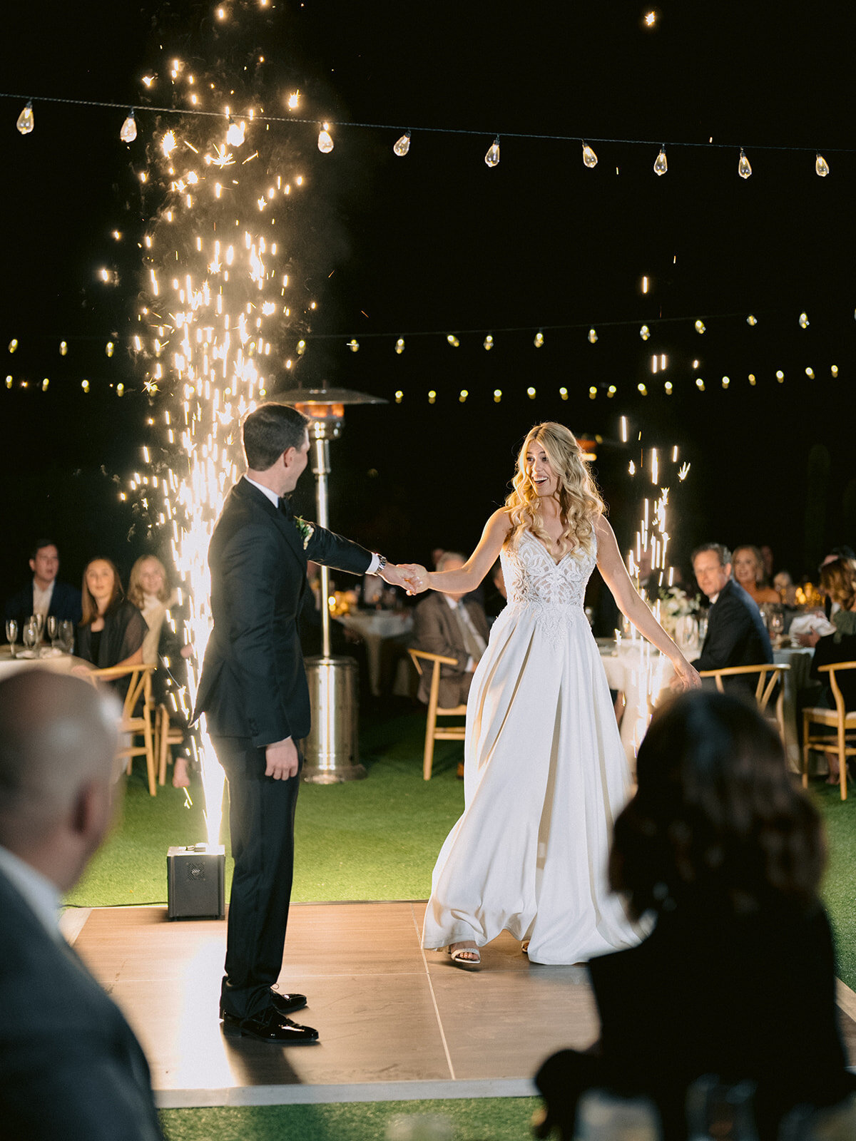 luxury-wedding-flowers-andaz-reception-dance-floor-sparklers