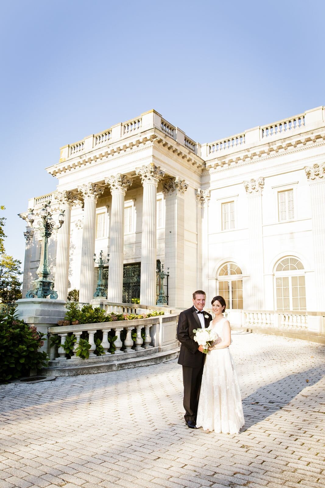 leila-james-events-newport-ri-wedding-planning-luxury-events-marble-house-kathleen-and-mike-lefebvre-photography-15