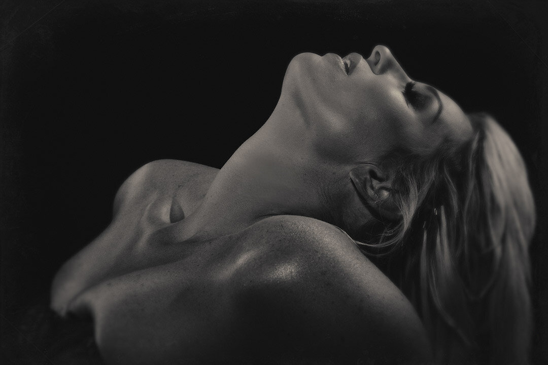 Best-Boudoir-Denver-Black-and-White