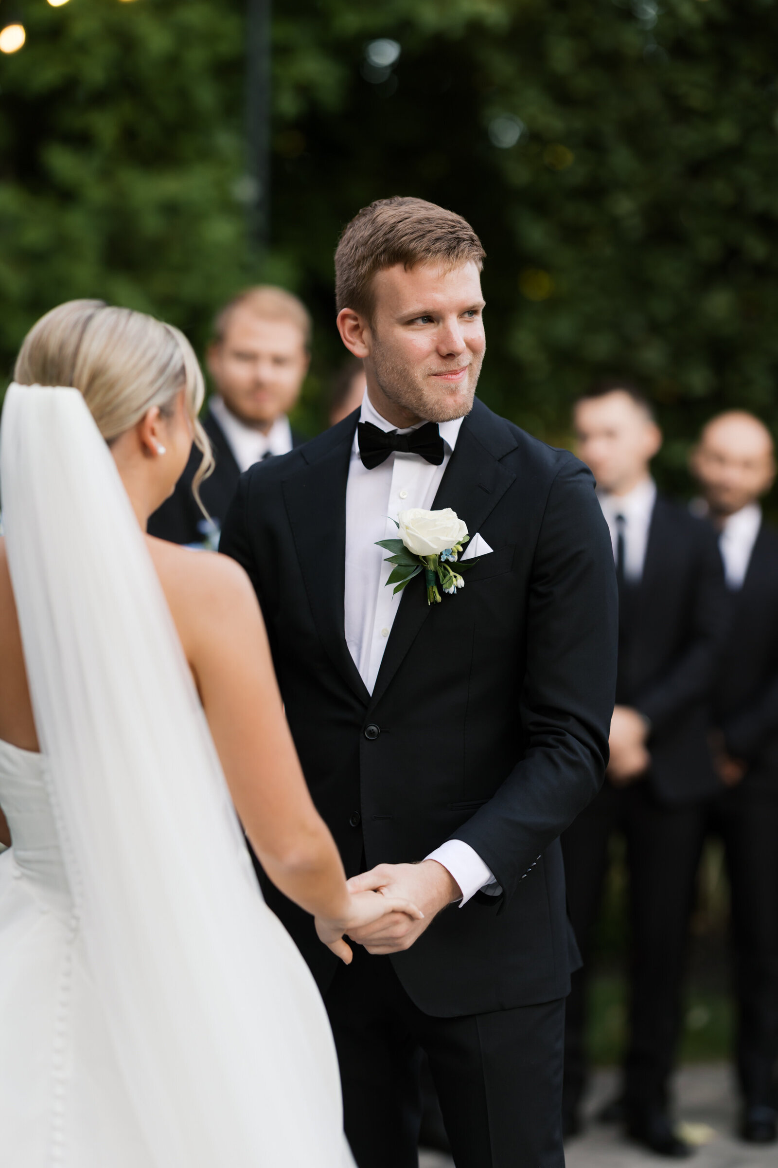 Wild Carrot St. Louis Wedding Photographer Lainie Arnold Photography-114